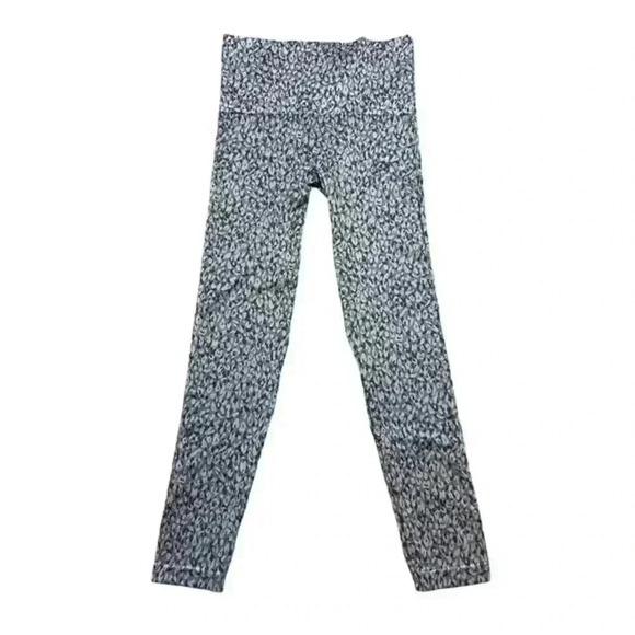 Spanx Look‎ At Me Now Seamless Leggings - Picture 2 of 4